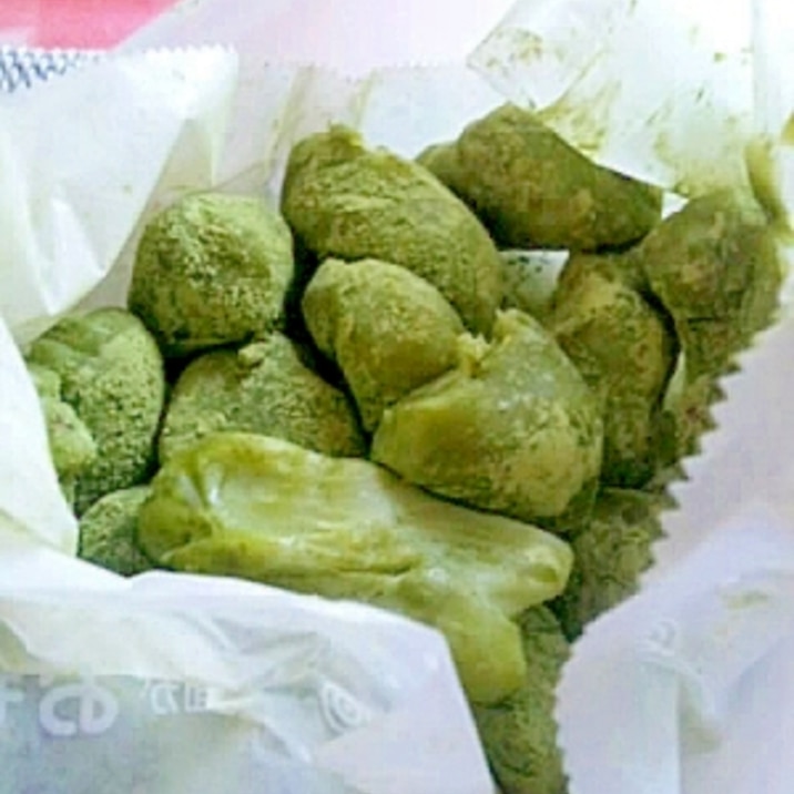 バレンタインに 抹茶のホワイトチョコレート レシピ 作り方 By あっこサンバ 楽天レシピ